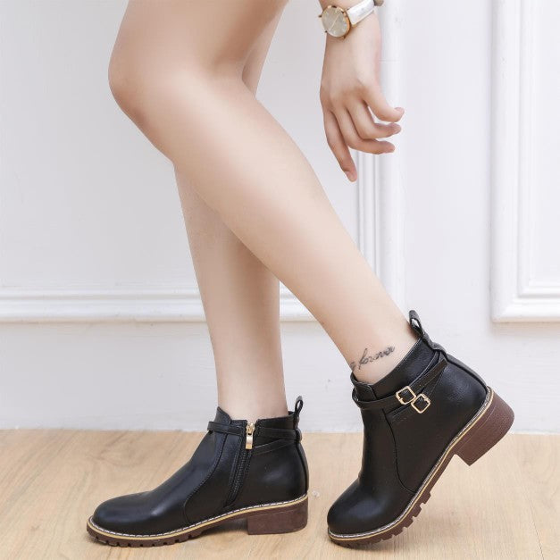 Cross-border autumn and winter new Martin boots women's low-heeled belt buckle short boots women's large-size  women's boots wholesale