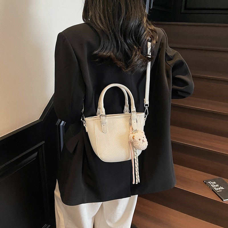 Foreign order advanced sense simple portable small bag women's 2025 new foreign style shoulder bucket bag commuter messenger bag