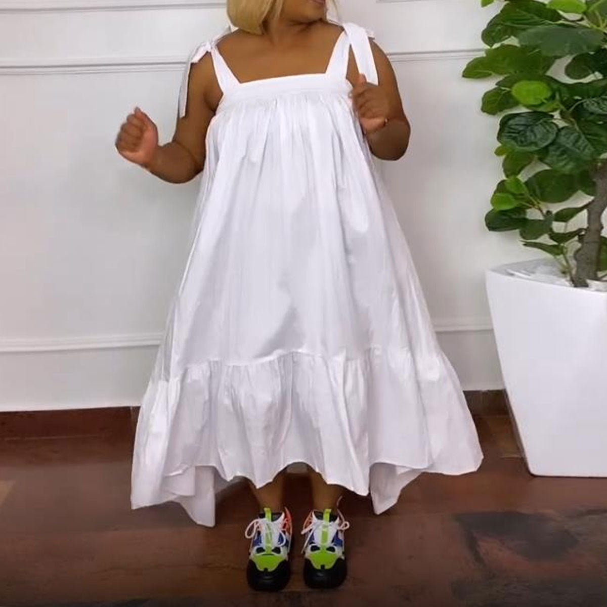 SRS10420 European and American, sexy large size solid color suspender dress