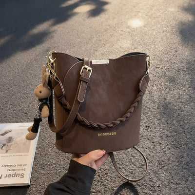 2025 new fashion women's bag - casual, minimalist, high-capacity, stylish shoulder bag, underarm bag, crossbody bag, and tote bucket bag