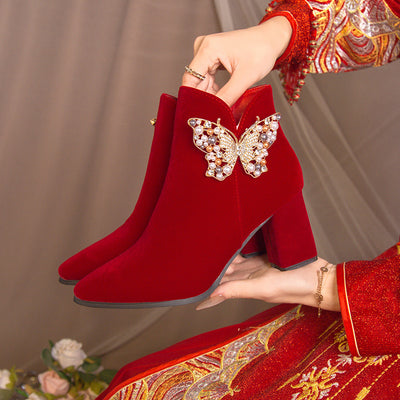 2024fall and winteroutwearfashionboots women's pointed toe thin heel xiuhu red bridal shoes pearl suede short boots