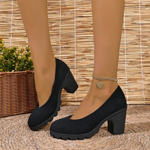 Wholesale plus-size women's fashion: spring chunky heel pumps (sizes 35-42), solid color, low-cut