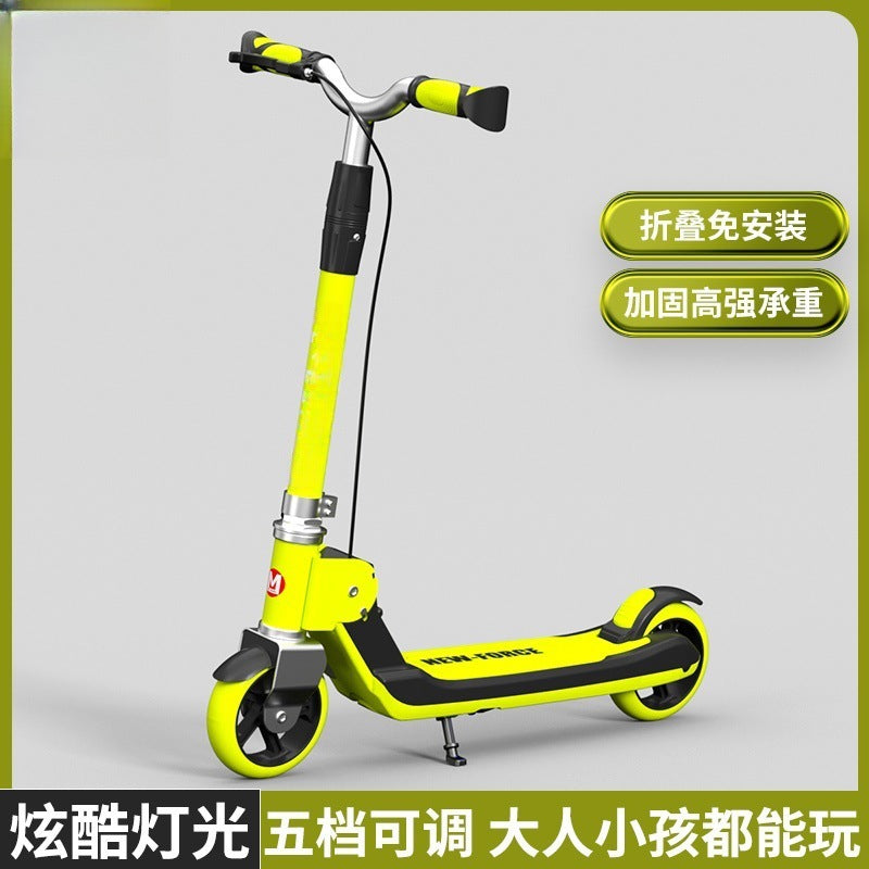 New children's scooter adult two-wheeler foldable adolescent men's and women's flash wheels large wholesale scooter