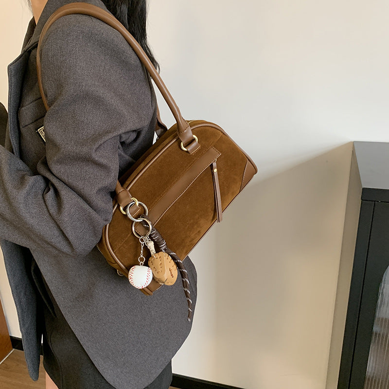 Autumn retro suede portable bowling bag women's 2025 new niche underarm bag large-capacity shoulder bag