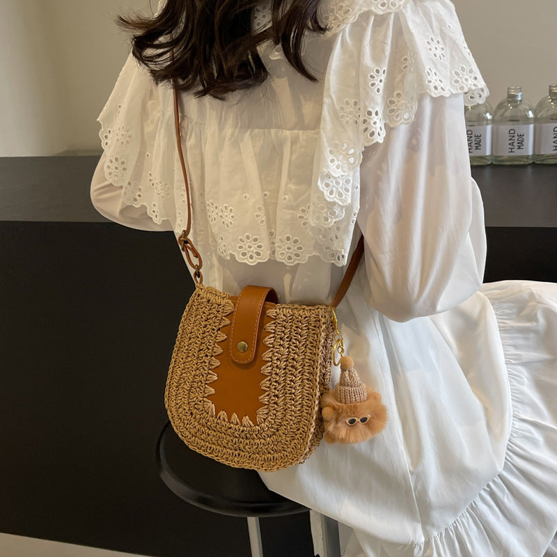 Cross-border woven straw bag women's spring and summer 2025 new versatile niche shoulder messenger bag seaside vacation beach bag