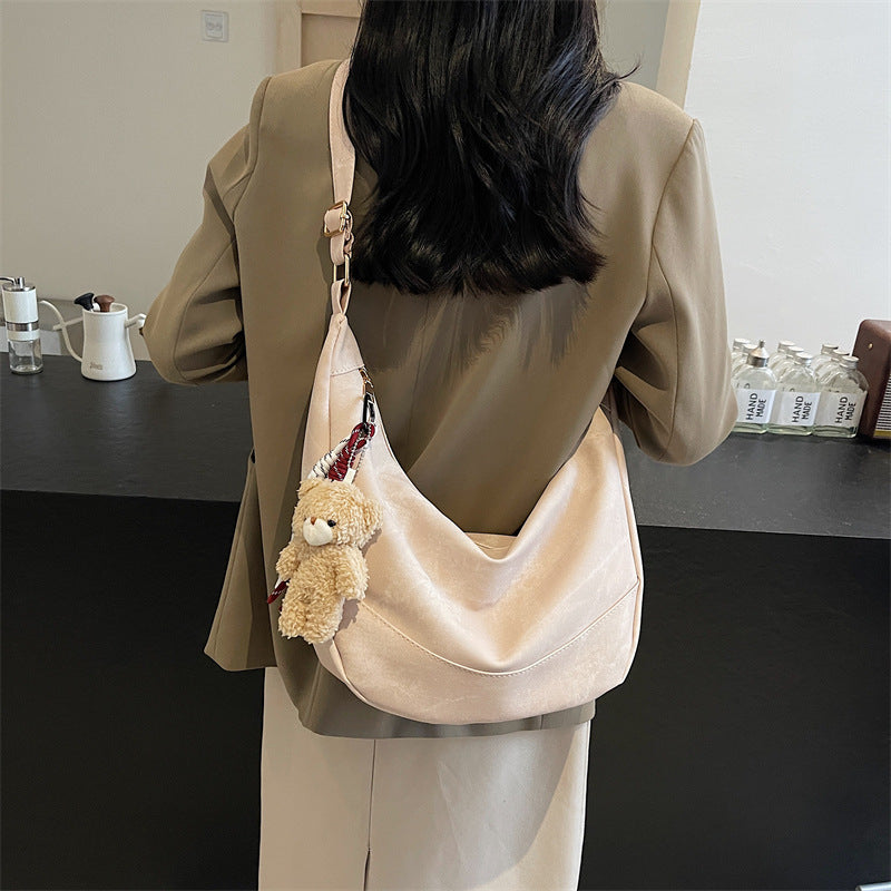 Autumn new large-capacity lazy wind commuter bag casual shoulder bag high texture pendant messenger bag tote bag