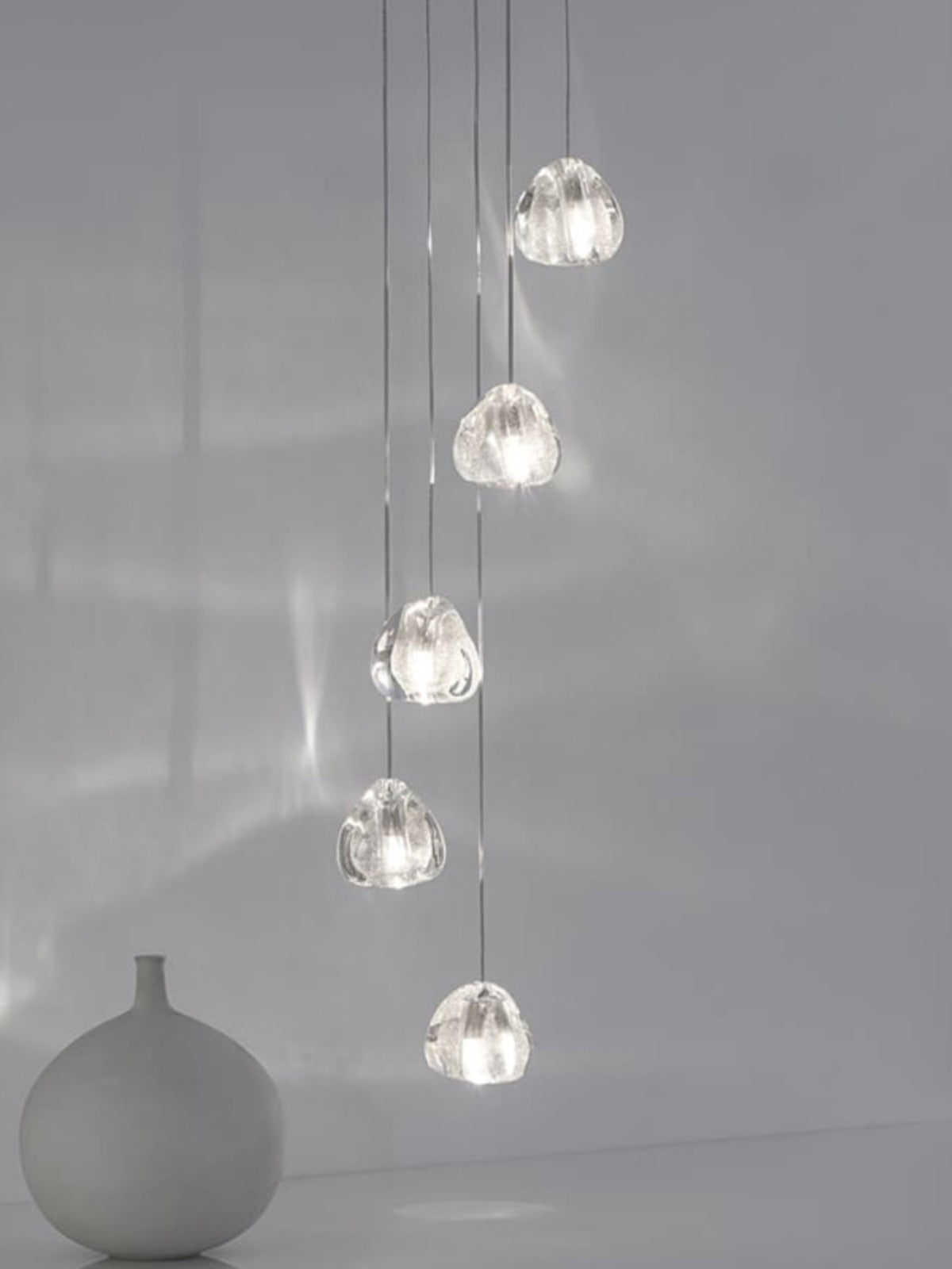 Nordic duplex villa retro rotating staircase crystal lamp G9 lamp holder simple restaurant dining room living room chandelier