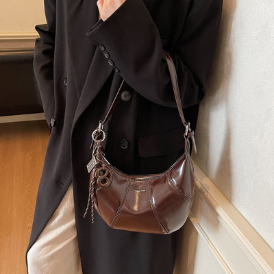 2025 new autumn/winter "maillard" style fashionable and versatile shoulder bag - commuter, niche design, crossbody bag, light luxury handbag