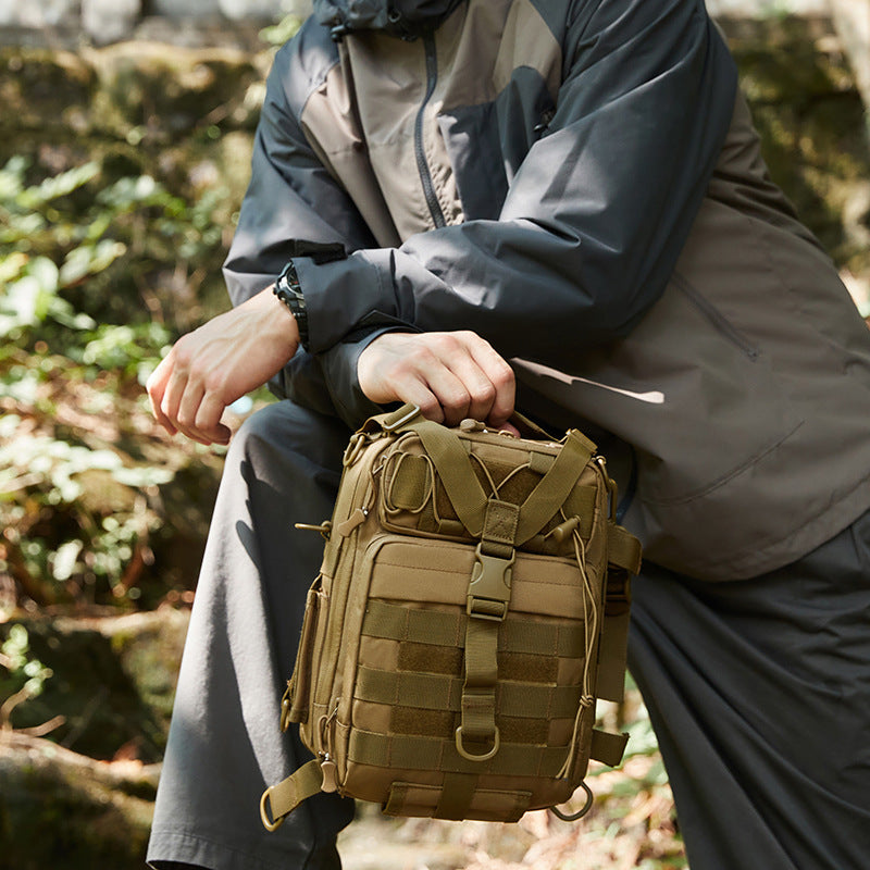 Factory hot-selling shoulder bag men's multi-functional outdoor fishing equipment bag kettle bag simple casual messenger cycling bag