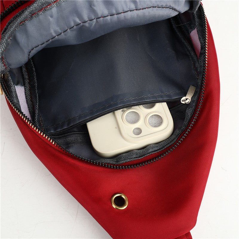 Cross-border simple fashion breast bag women's anti-splashing casual versatile simple messenger bag daily commuting diamond shoulder bag