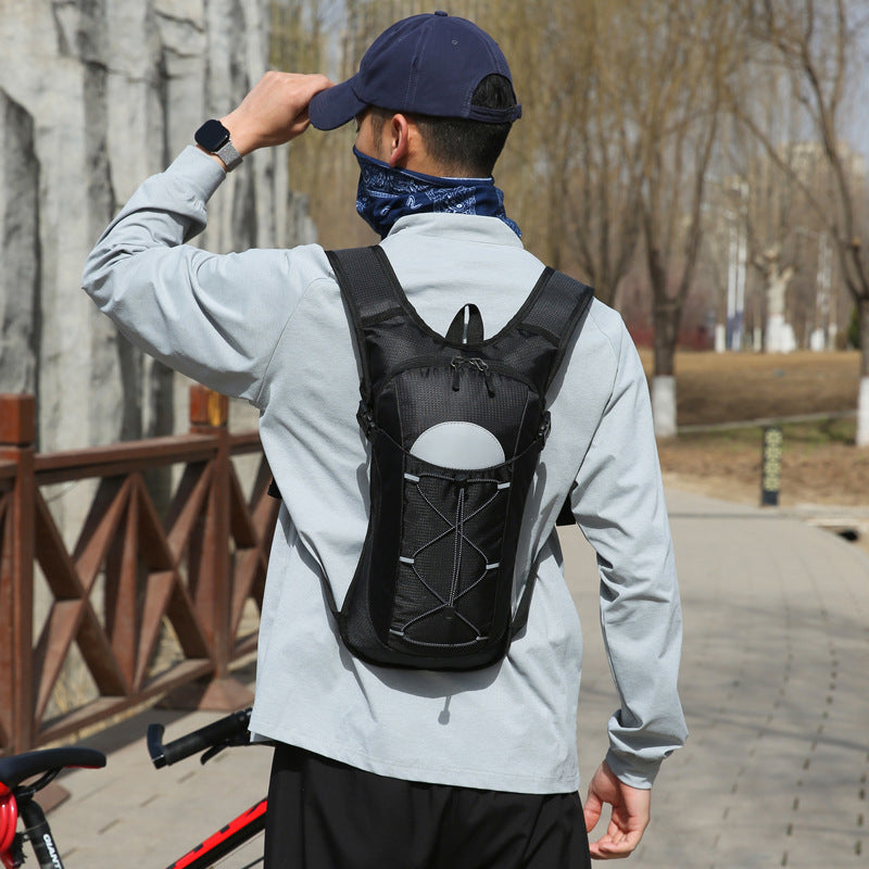 Cross-border new 2025 tide outdoor backpack mountaineering bag cycling backpack lightweight anti-splashing mountaineering hiking backpack