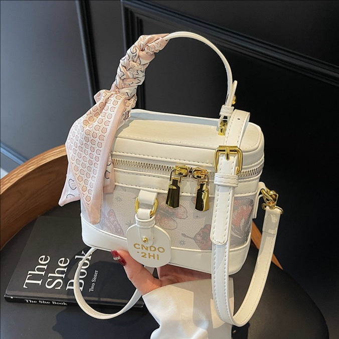 Bag Women's 2025 New Popular Handbag Cosmetic Box Bag High Texture Fashion Shoulder Bag Commuter Messenger Bag