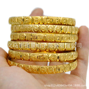 Wholesale cross-border 8mm vietnamese gold hexagonal batch flower bracelet vacuum electroplating color-preserving women's fashion jewelry