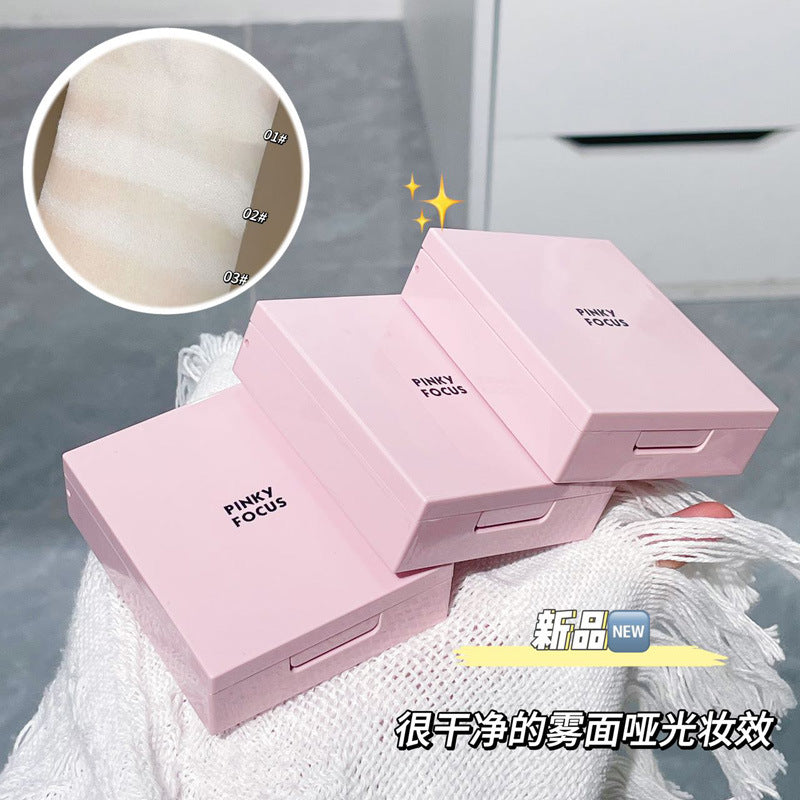 PinkyFocus Soft Focus Fog Powder No Powder Light and Long-lasting Setting Oil Control Matte Air Cushion Honey Powder Affordable