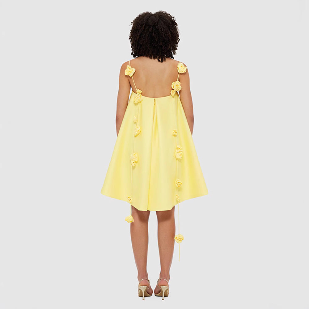 Spring and summer 2025 European and American  new sexy yellow backless three-dimensional flower suspender skirt short skirt