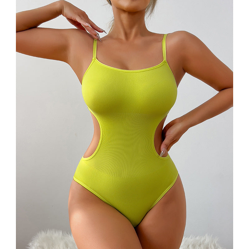 Spot  hot-selling explosion new European and American halter suspenders solid color sexy open onesie
