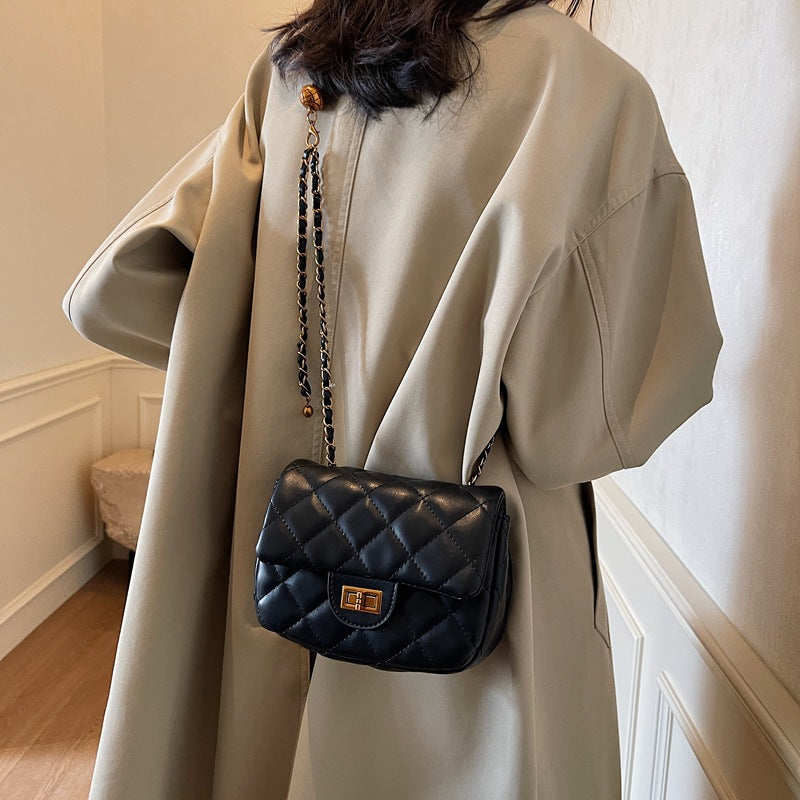 Small square bag women 2025 new trendy fashion diamond chain bag embroidery thread foreign style single shoulder messenger bag women