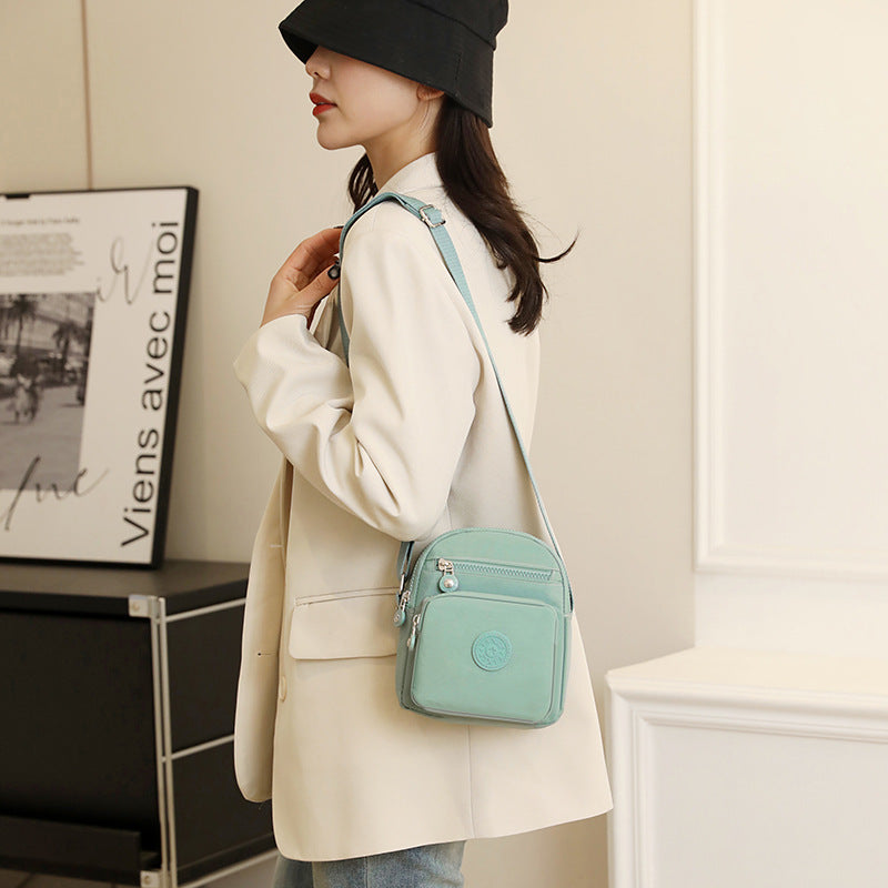 Small bag women's fashion new casual Korean version trendy shoulder bag nylon cloth messenger bag multi-pocket small square bag