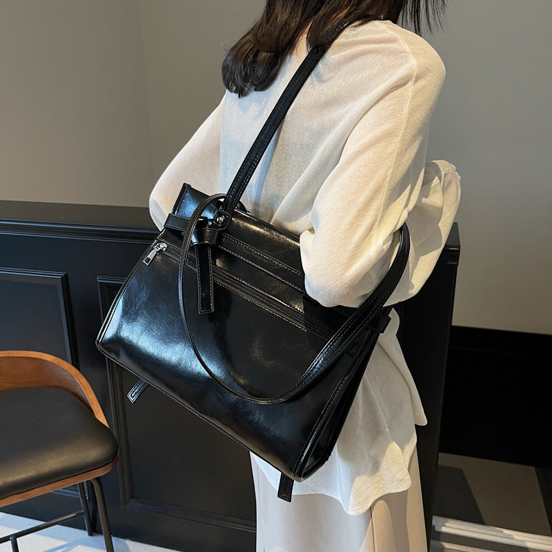 Niche high-end backpack bag women's 2025 new fashion versatile tote bag simple large-capacity red bag