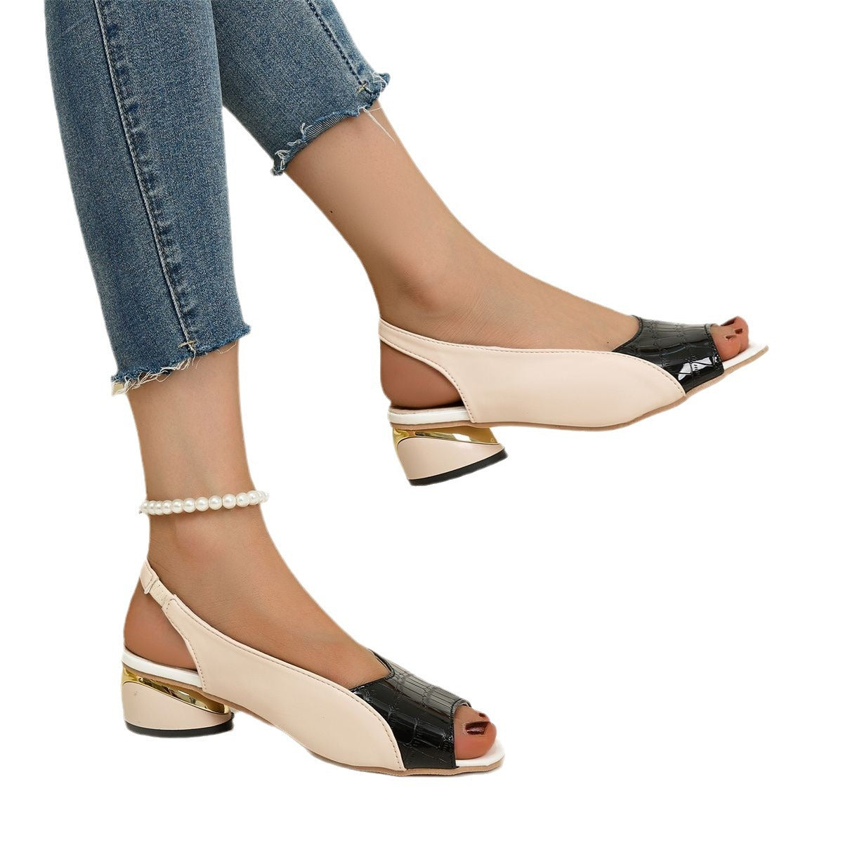 2024 summer new fashion sandals women's leather color matching fish mouth shoes middle heel thick heel large size shoes empty strap