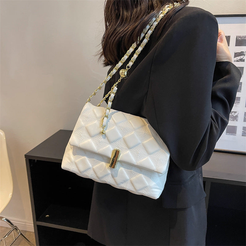 2025 new fashion simple indentation diamond golden ball chain bag versatile single shoulder oblique span women's bag