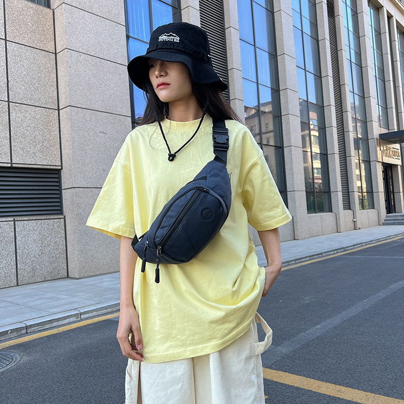 New men's fanny pack outdoor shoulder messenger bag change mobile phone fanny pack multi-pocket business go out breast bag wholesale