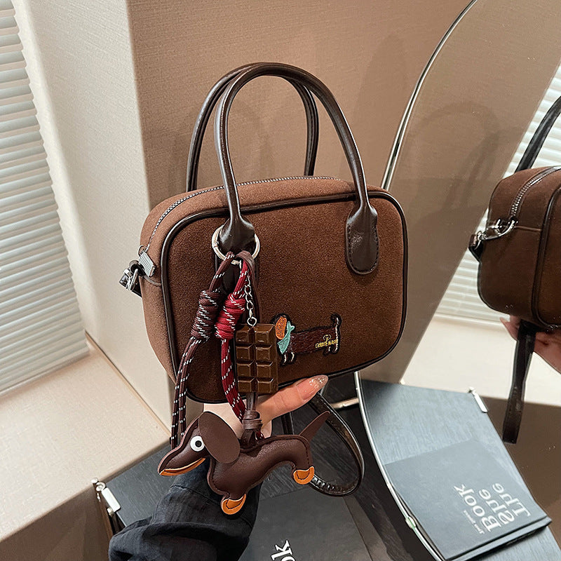 Cross-border hand carry fashion versatile bag women's 2025 new trend leisure bag high-end niche design shoulder bag