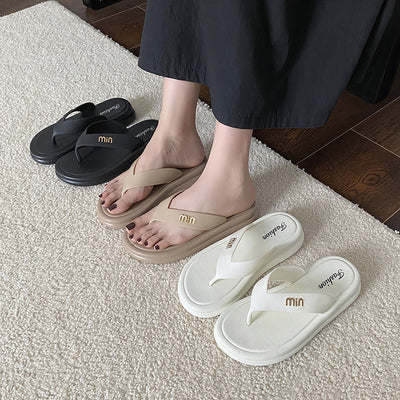 2025 new women's flip-flops - summer outdoor anti-slip thick-soled beach sandals - flat flip-flops for women