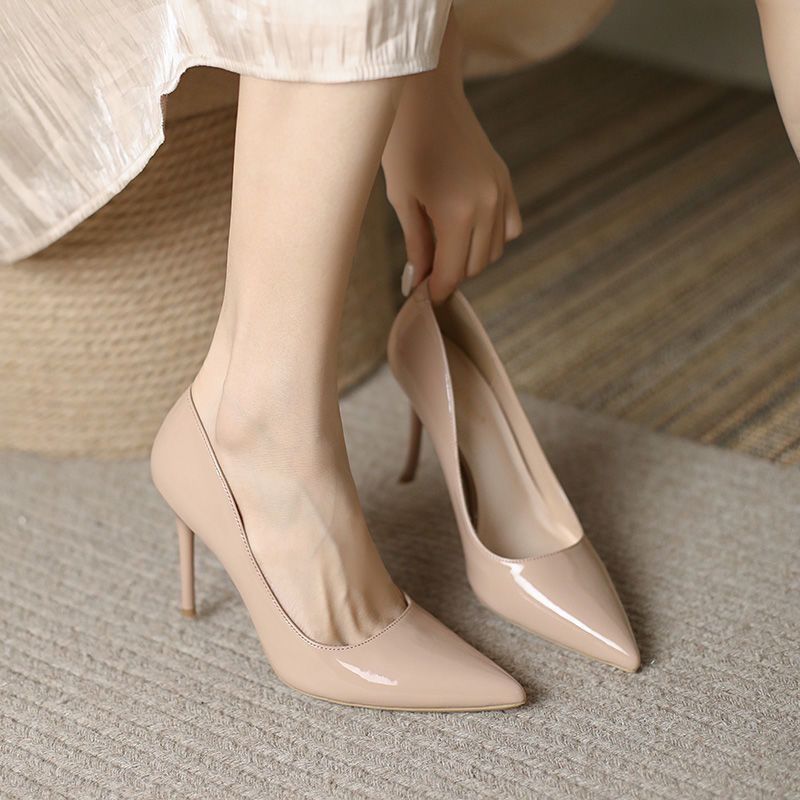 With skirt, small leather shoes, large size nude pointed high heels, women's spring and summer new stiletto 10cm glossy single shoes