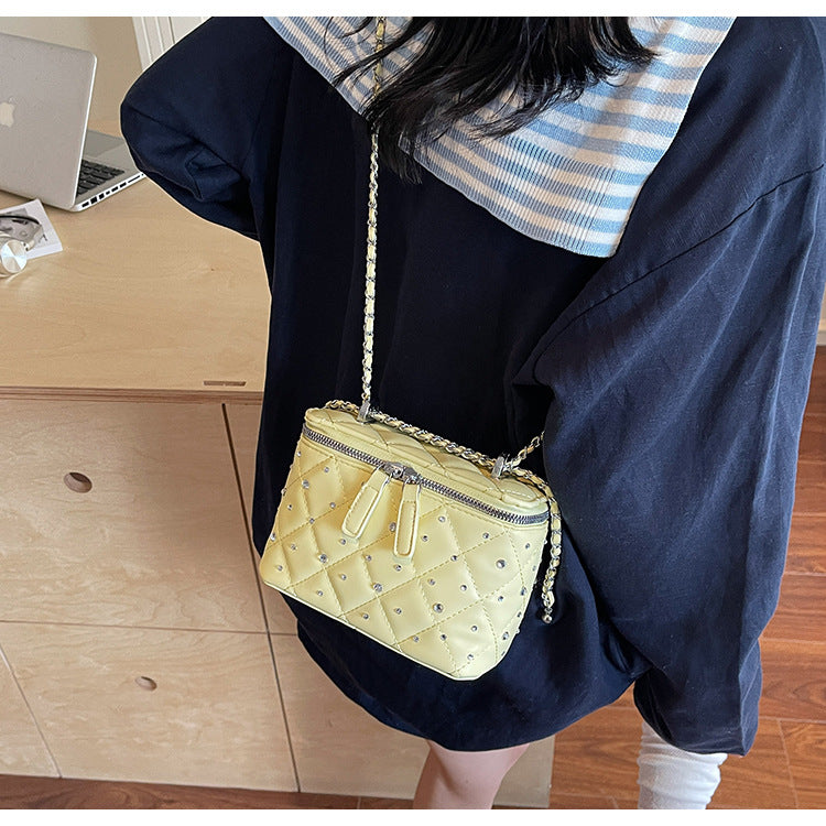 Cross-border rhombus chain bag women's 2025 new summer niche super fire messenger bag diamond box bucket bag