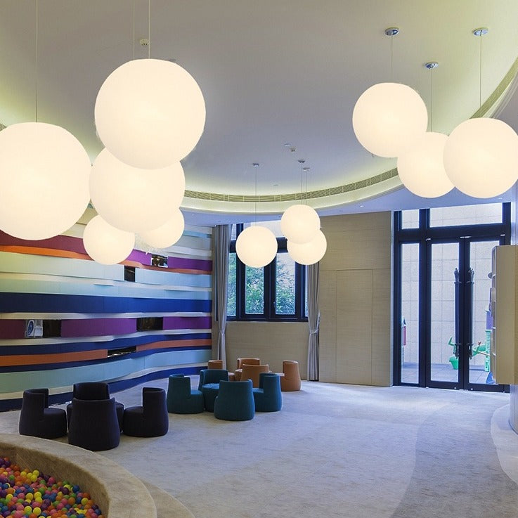 White ball lamp clothing milk tea toy restaurant store shopping mall chandelier exhibition hall wedding chandelier white spherical crane