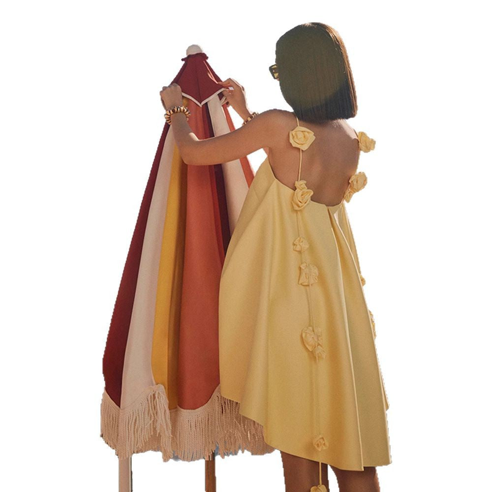 Spring and summer 2025 European and American  new sexy yellow backless three-dimensional flower suspender skirt short skirt
