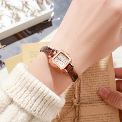Vintage square minimalist women's watch - compact retro casual student watch - korean style ins fashion ladies' wristwatch