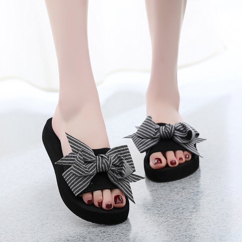 Women's slippers 2025 summer new style outdoor wear thick sole fashion bowknot one-strap wedge heel floral sandals