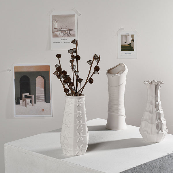 White creative Nordic ceramic dried flower vase dining table small fresh hydroponic home decoration living room flower arrangement