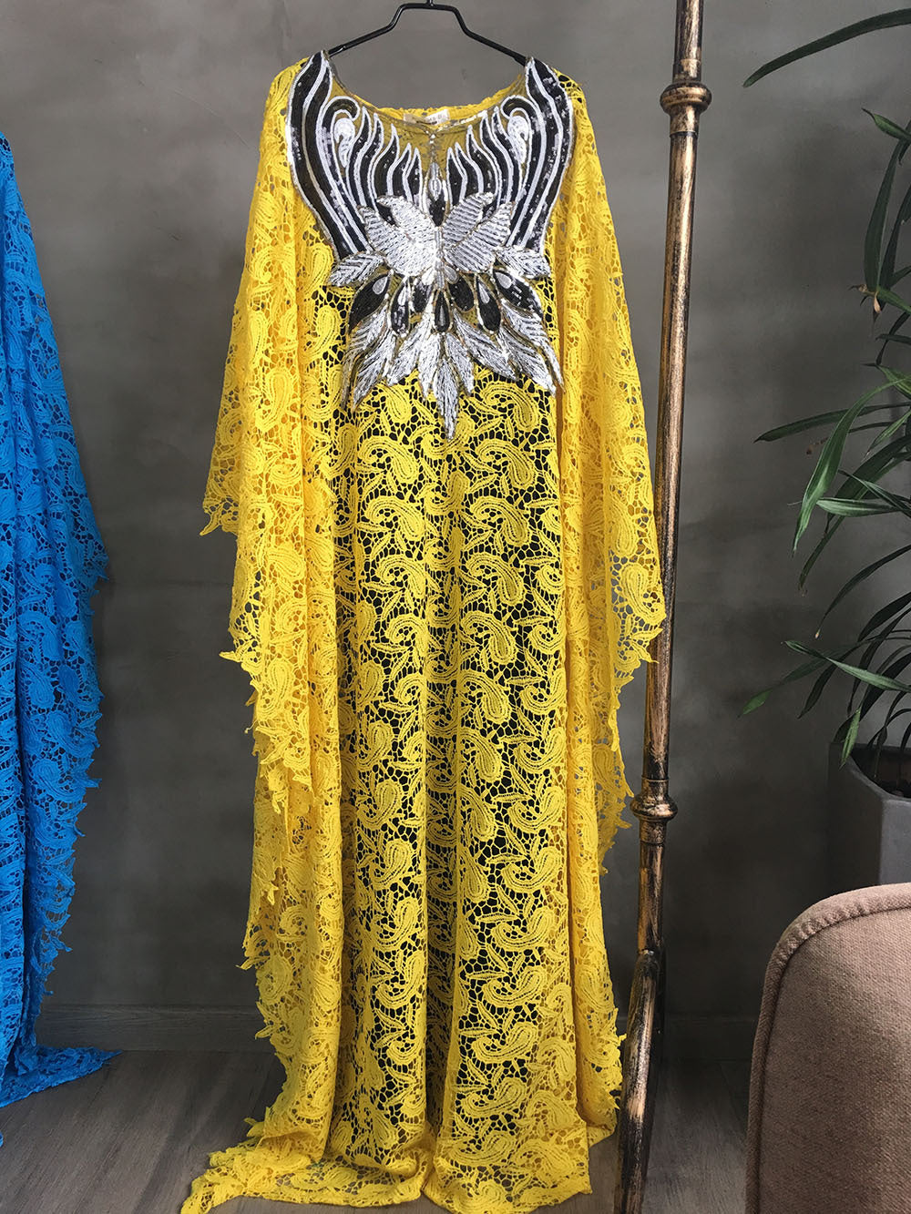 Clearance: hot-selling european, american, and african styles of water-soluble lace, loose-fitting maxi dresses with sequin-embroidered collars. high-end, elegant, and perfect for the sophisticated woman