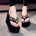 Trendy women's summer sandals 2026: fashionable flip-flops for beach vacations - flat, non-slip beach shoes for outdoor wear
