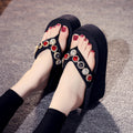 Trendy women's summer sandals 2026: fashionable flip-flops for beach vacations - flat, non-slip beach shoes for outdoor wear