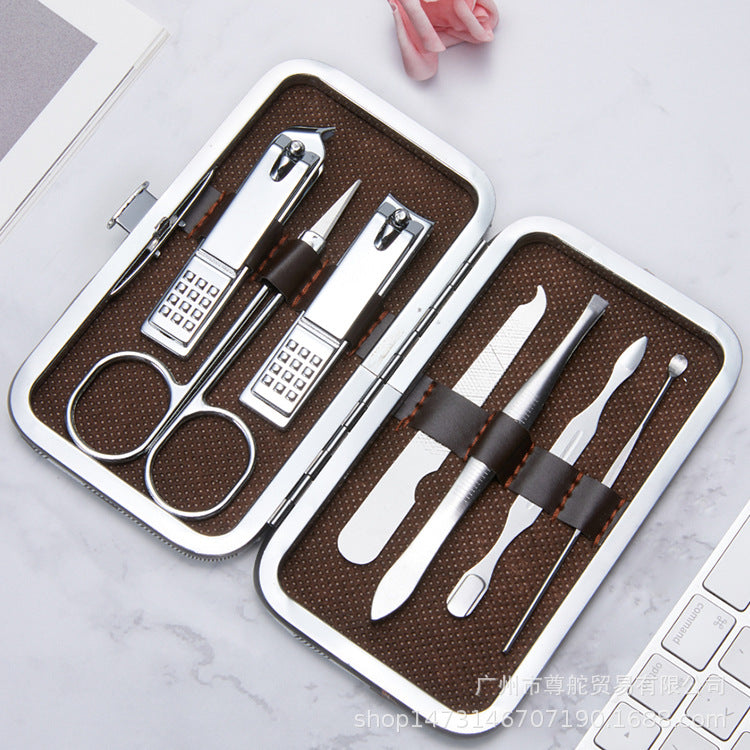 7-piece nail clipper set - beauty & manicure tools for fingernail and toenail care - includes nail clippers, nail files, and nail art accessories - customizable with logo