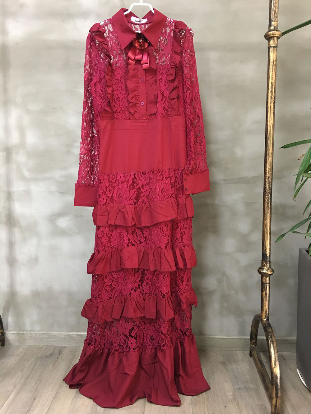 supply fashionlace shirt collar long sleeves fungus patchwork multi-layer cake long skirt matching brooch long skirt