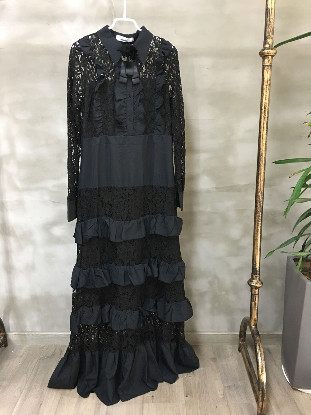 supply fashionlace shirt collar long sleeves fungus patchwork multi-layer cake long skirt matching brooch long skirt
