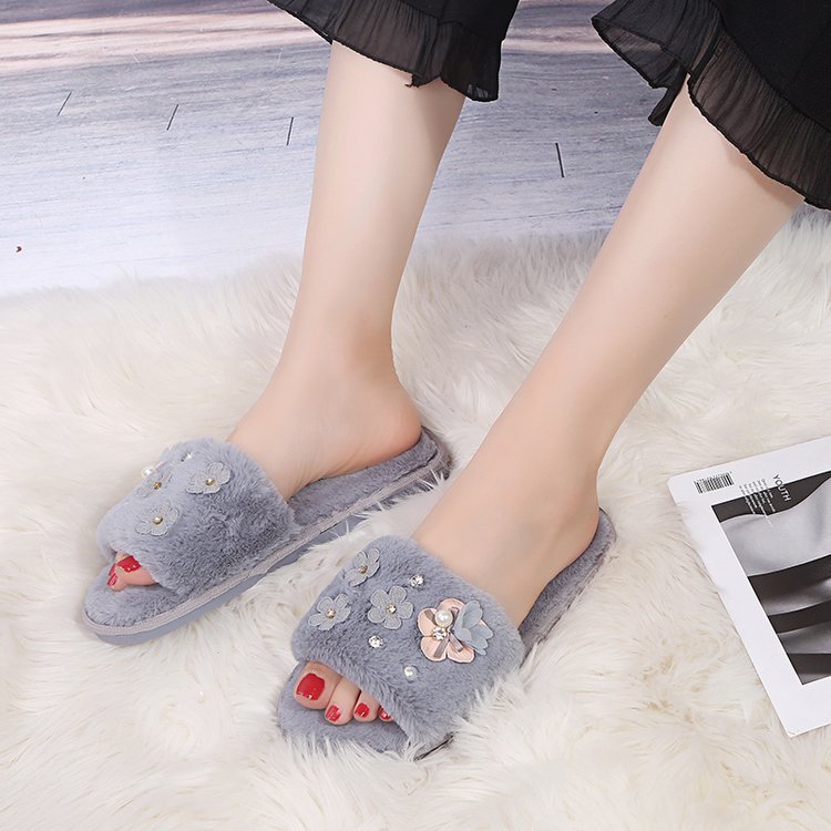 Fall and winternew arrivalstuffed open-toe slippers handmade pearl rhinestone white women's home flower flip-flops heattech