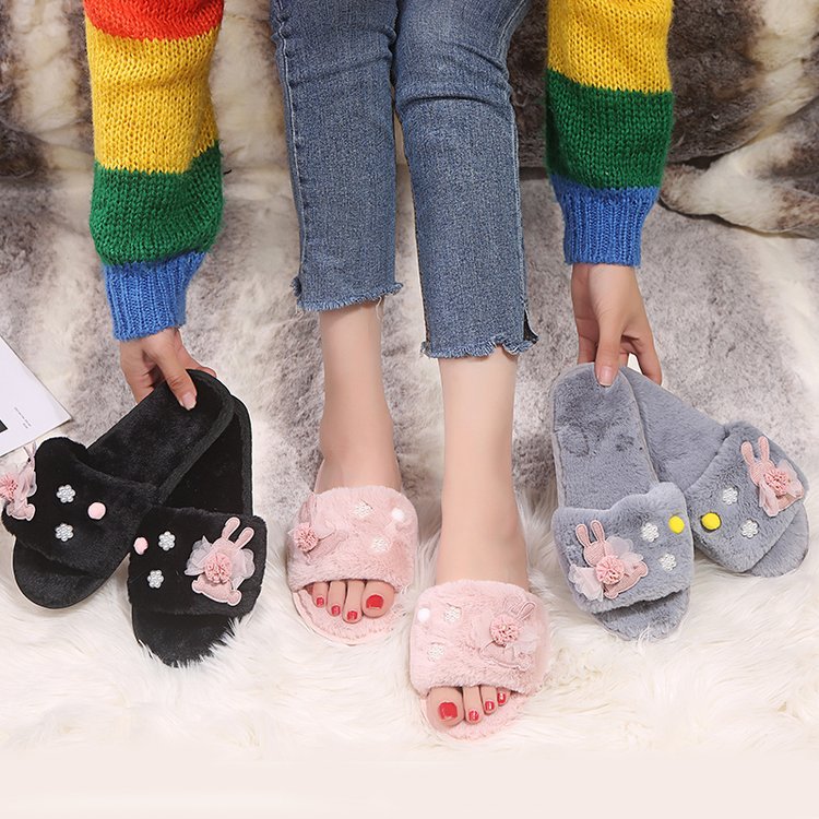 2024 fall/winter new japanese-style fuzzy slippers with floral design, rhinestone accents, warm and soft, single-strap flip-flops, trending online
