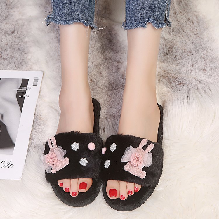 2024 fall/winter new japanese-style fuzzy slippers with floral design, rhinestone accents, warm and soft, single-strap flip-flops, trending online