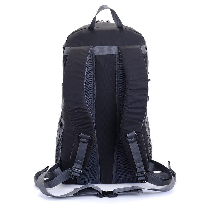 New lightweight outdoor hiking backpack, waterproof mountaineering bag 40L men's and women's fashion short-distance travel travel backpack