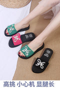 exclusive supply guangzhou 2024 new rhinestone sandals women's slippers summer flat heel wedge open toe women's slippers