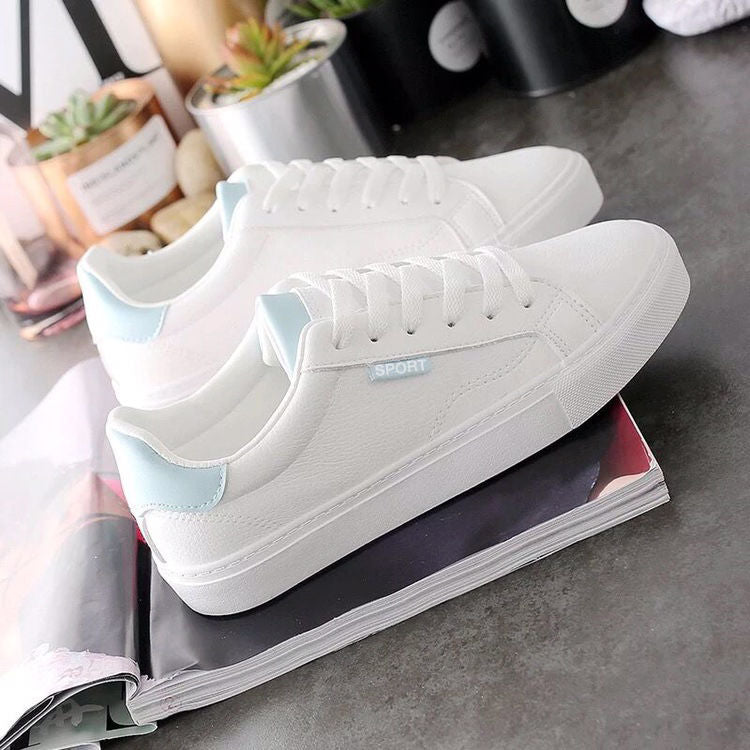 Little white shoes women's 2020 spring new Korean version low-top flat baseplate shoes casual autumn student women's shoes sports white shoes