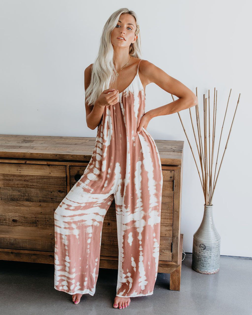 Russian, european, and american wish-style amazon 2025 new women's sexy wide-leg printed jumpsuit with straps