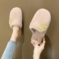 2024 spring/autumn/winter new fuzzy slippers for women, closed-toe flat bottom plush cotton slippers, daisy design women's shoes wholesale
