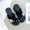 Flower thong sandals, summer outerwear, fairy style, 2024 new fashion pearl women's sandals, thick soleplatform shoes, trendy
